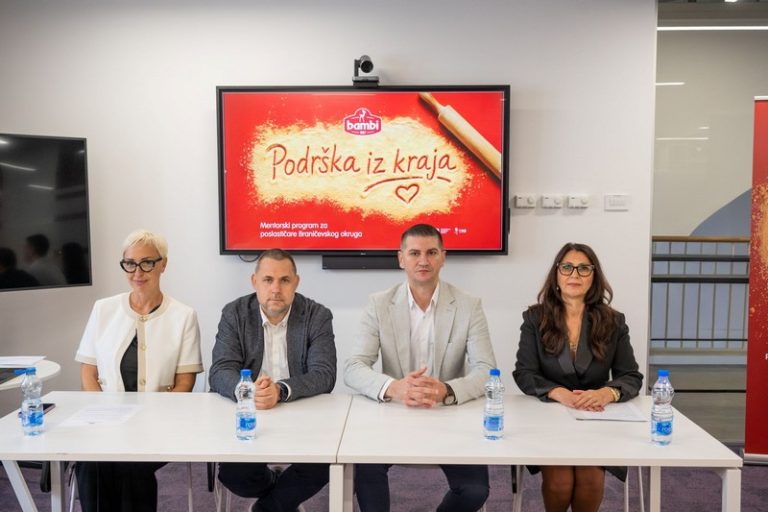 Panel diskusija povodom pokretanja programa „Bambi podrška iz kraja“ u Požarevcu, sa predstavnicima kompanije i partnera za podršku lokalnim poslastičarima.